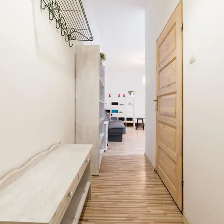 Appartement Lazarz Homely Studio *
